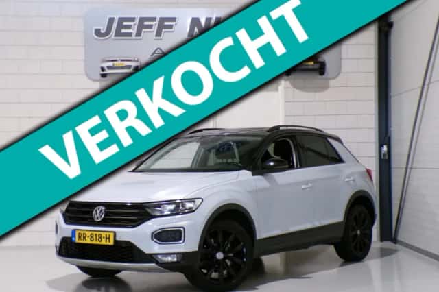 Volkswagen T-Roc (2018) thumbnail 1
