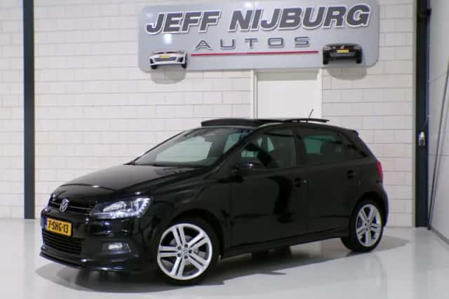 Volkswagen Polo (2013) thumbnail 2
