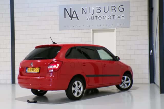 Škoda Fabia (2012) thumbnail 5