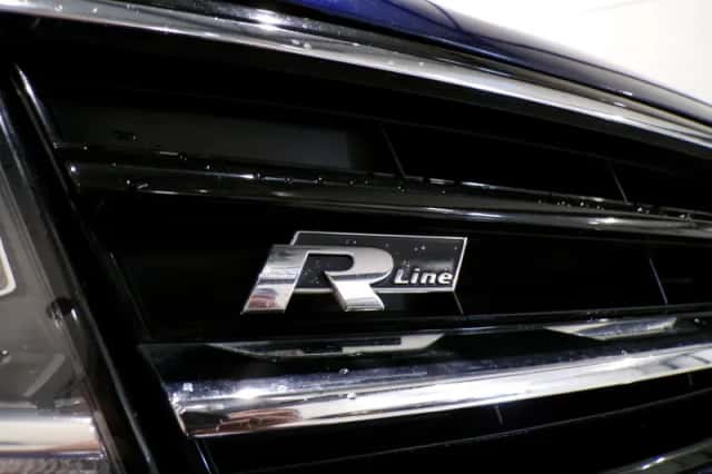 Volkswagen Tiguan (2016) thumbnail 6
