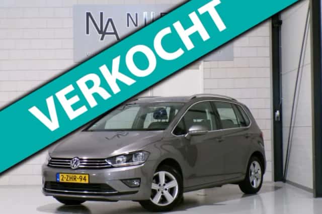 Volkswagen Golf Sportsvan (2015) thumbnail 1