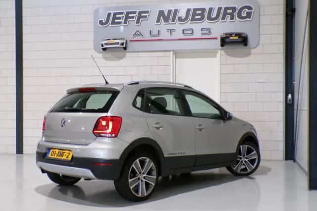Volkswagen Polo (2012) thumbnail 6