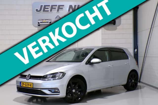 Volkswagen Golf (2019) thumbnail 1