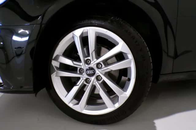 Audi A3 (2018) thumbnail 5