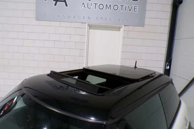 MINI Cooper (2008) thumbnail 6