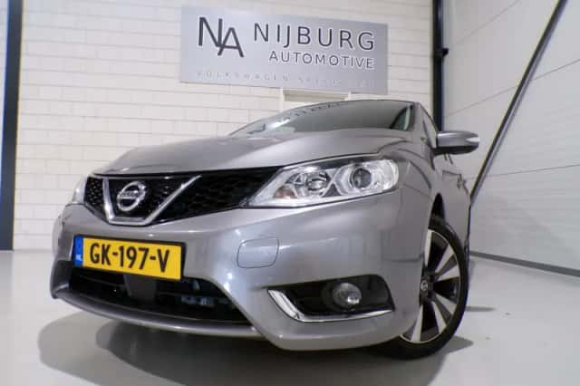 Nissan Pulsar (2015) thumbnail 5