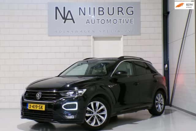 Volkswagen T-Roc (2018) thumbnail 1