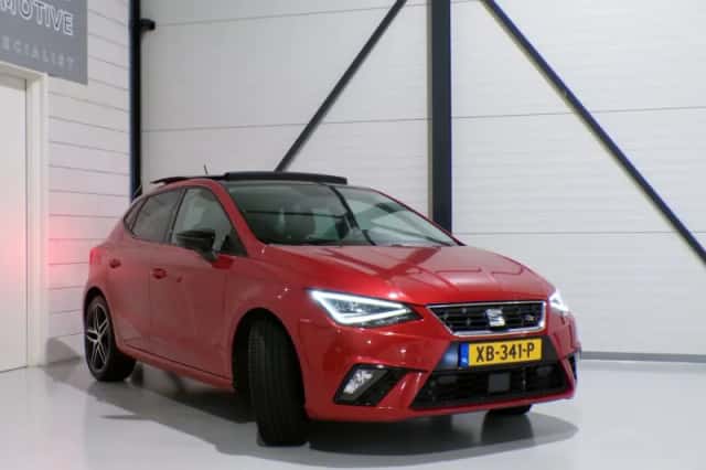 SEAT Ibiza (2018) thumbnail 4
