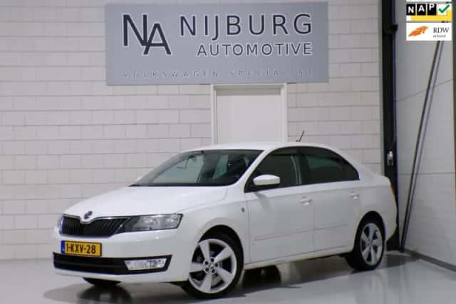 Škoda Rapid (2013) thumbnail 1