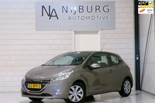 Peugeot 208 (2012) thumbnail 1