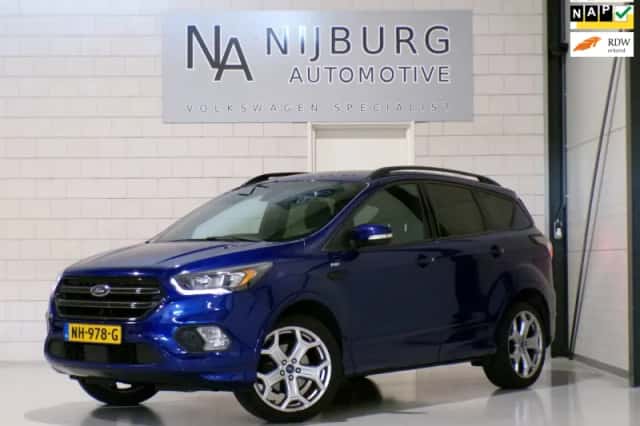 Ford Kuga (2017) thumbnail 1