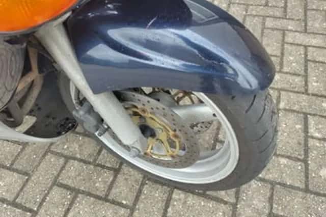 Suzuki GSX600F (2000) thumbnail 3
