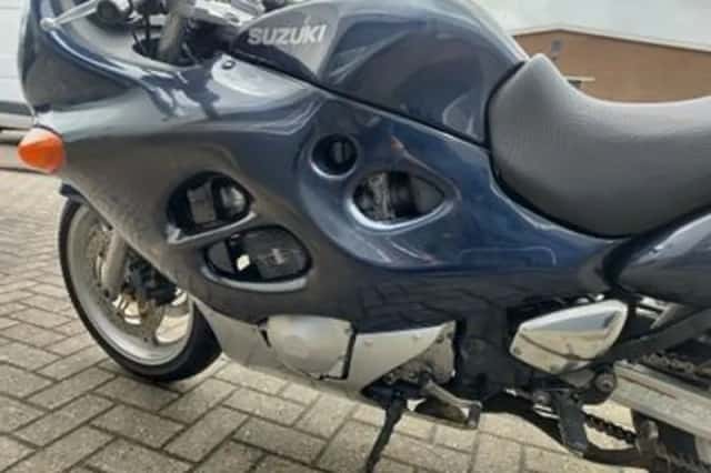 Suzuki GSX600F (2000) thumbnail 6