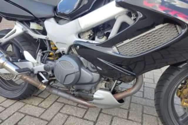 Honda VTR1000F (1997) thumbnail 5