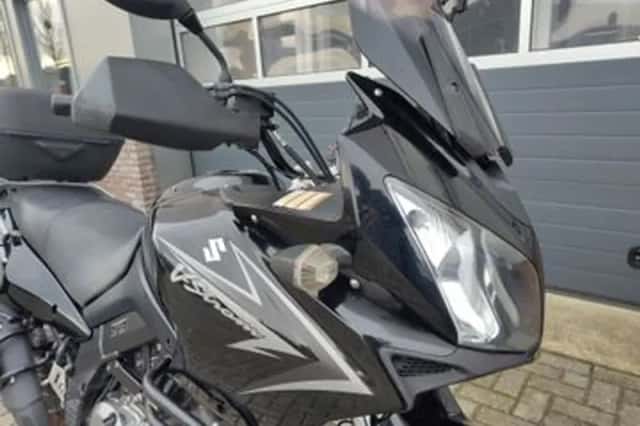 Suzuki V-STROM (2009) thumbnail 3