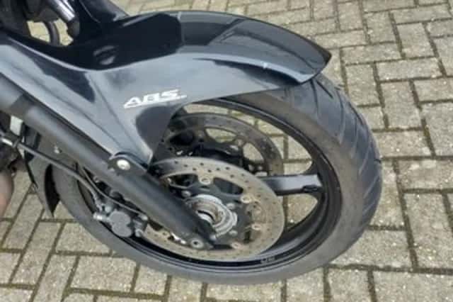 Suzuki V-STROM (2009) thumbnail 4