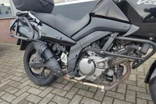 Suzuki V-STROM (2009) thumbnail 5