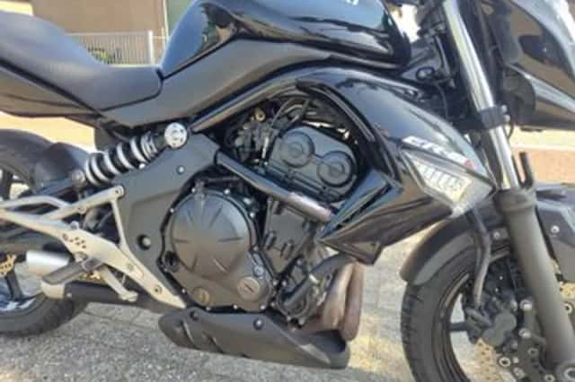 KAWASAKI ER6N (2011) thumbnail 5