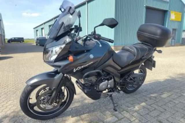 Suzuki VSTROM (2006) thumbnail 2
