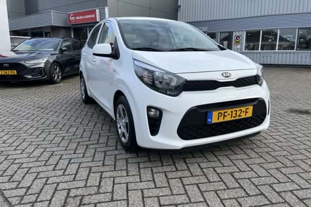 Kia Picanto (2017) thumbnail 3