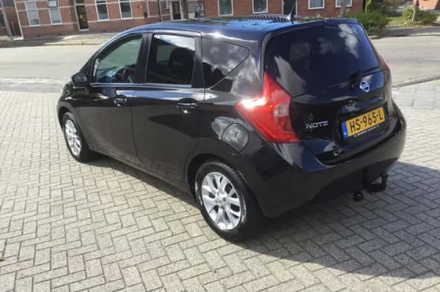 Nissan Note (2016) thumbnail 4