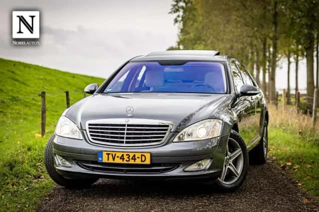 Mercedes-Benz S-Klasse (2008) thumbnail 1