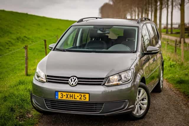 Volkswagen Touran (2014) thumbnail 5