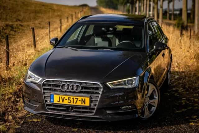 Audi A3 (2013) thumbnail 5