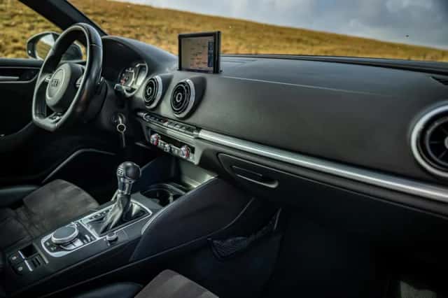 Audi A3 (2013) thumbnail 6