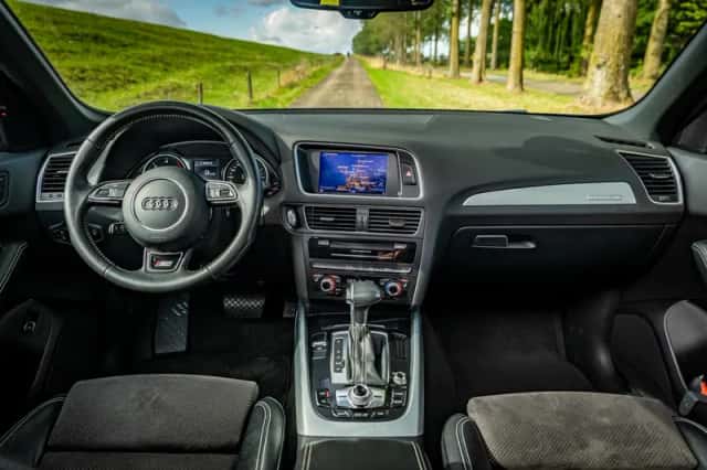 Audi Q5 (2014) thumbnail 2