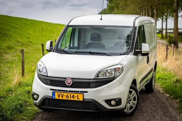 Fiat Doblò (2016) thumbnail 5