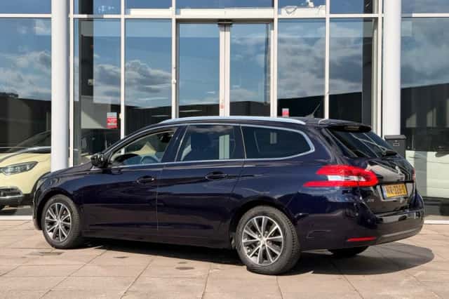 Peugeot 308 (2017) thumbnail 6