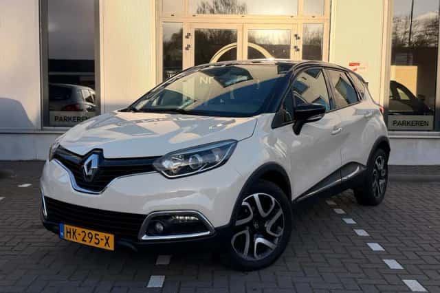 Renault Captur (2015) thumbnail 1