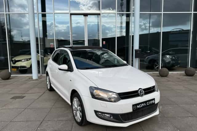 Volkswagen Polo (2013) thumbnail 3