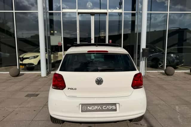 Volkswagen Polo (2013) thumbnail 5