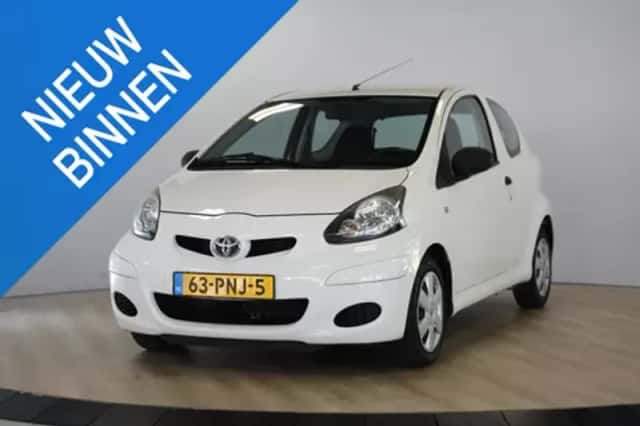 Chevrolet Spark (2012) thumbnail 4