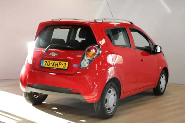 Chevrolet Spark (2012) thumbnail 6