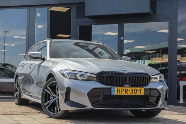 BMW 3-Serie (2022) thumbnail 1