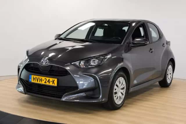Toyota Yaris (2021) thumbnail 1