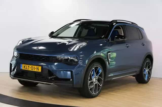 Polestar 2 (2023) thumbnail 2