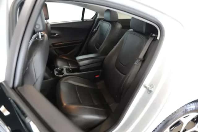 Opel Ampera (2013) thumbnail 5