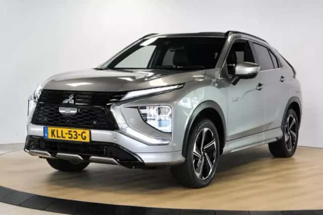 Mitsubishi Eclipse Cross (2022) thumbnail 1