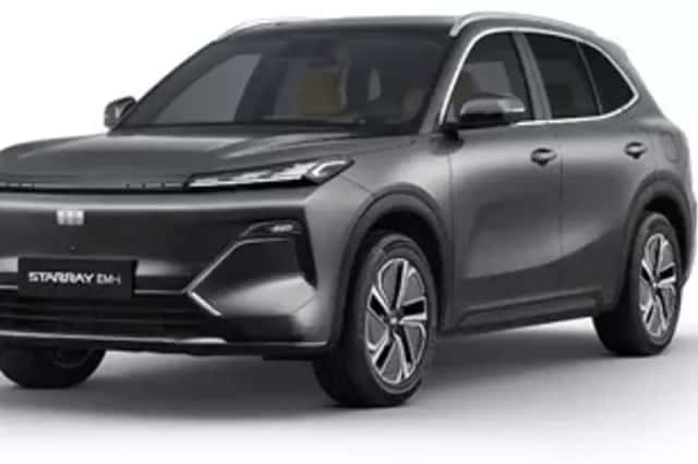 Polestar 2 (2023) thumbnail 2
