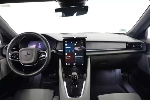 Polestar 2 (2023) thumbnail 3