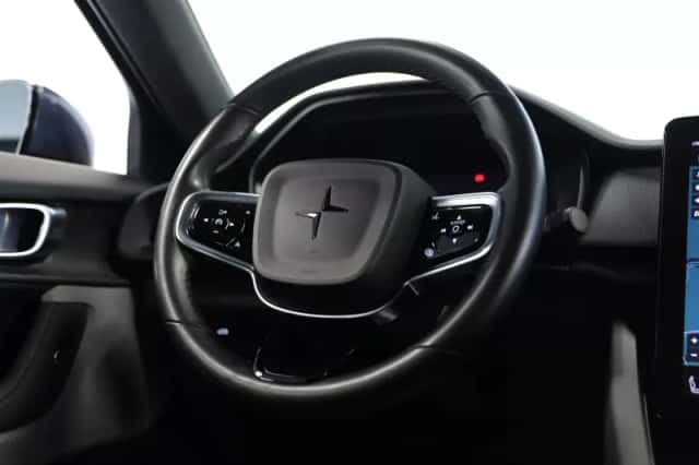 Polestar 2 (2023) thumbnail 5
