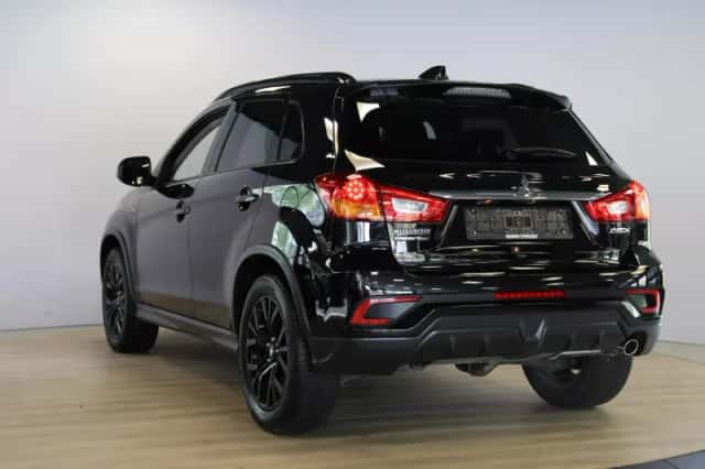 Mitsubishi ASX (2018) thumbnail 3