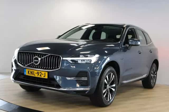 Volvo XC60 (2021) thumbnail 1