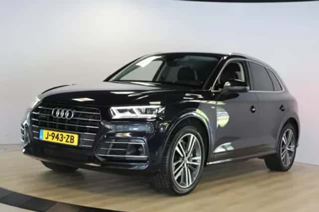 Volvo XC60 (2021) thumbnail 2