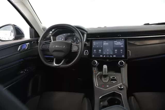 Lynk & Co 01 (2023) thumbnail 6