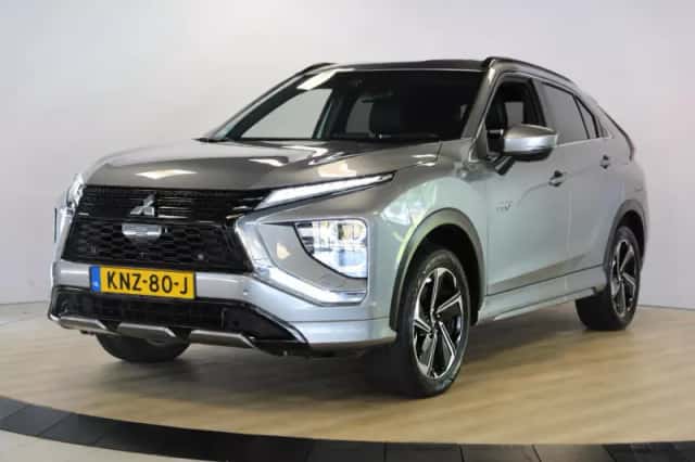 Mitsubishi Eclipse Cross (2022) thumbnail 1